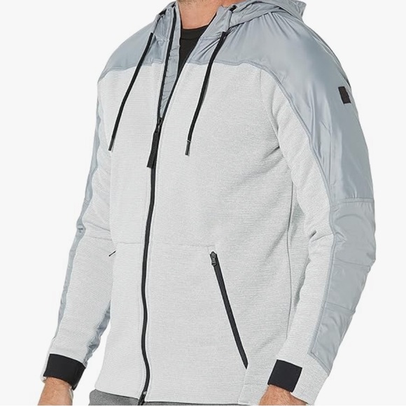 Under Armour Swacket - Picture 7 of 7